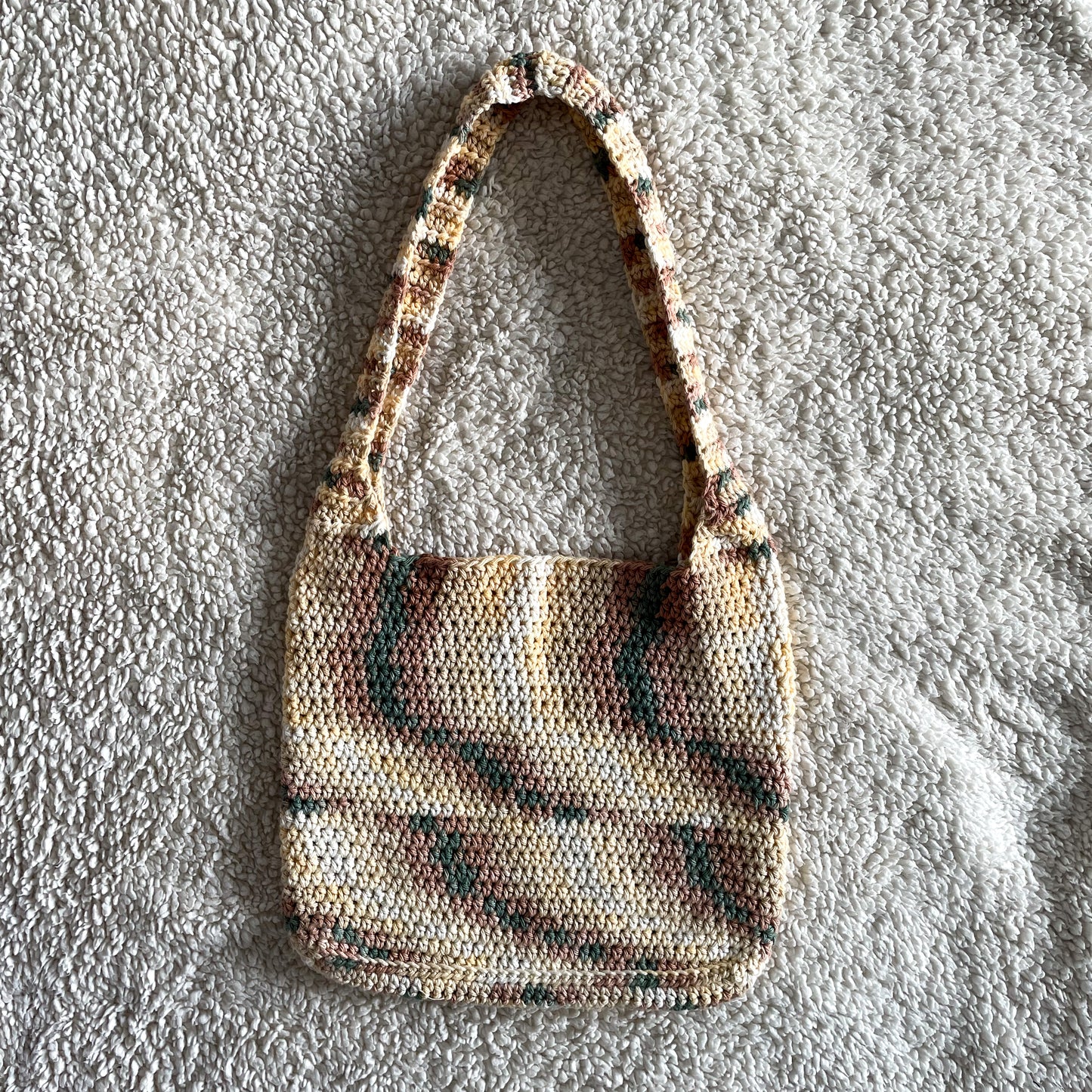 Crochet Ombre Tote Bag in Olive Branch