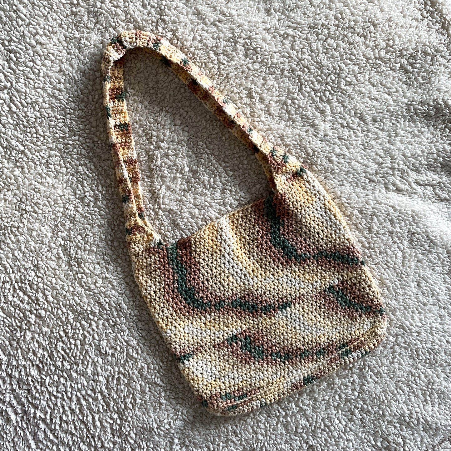 Crochet Ombre Tote Bag in Olive Branch