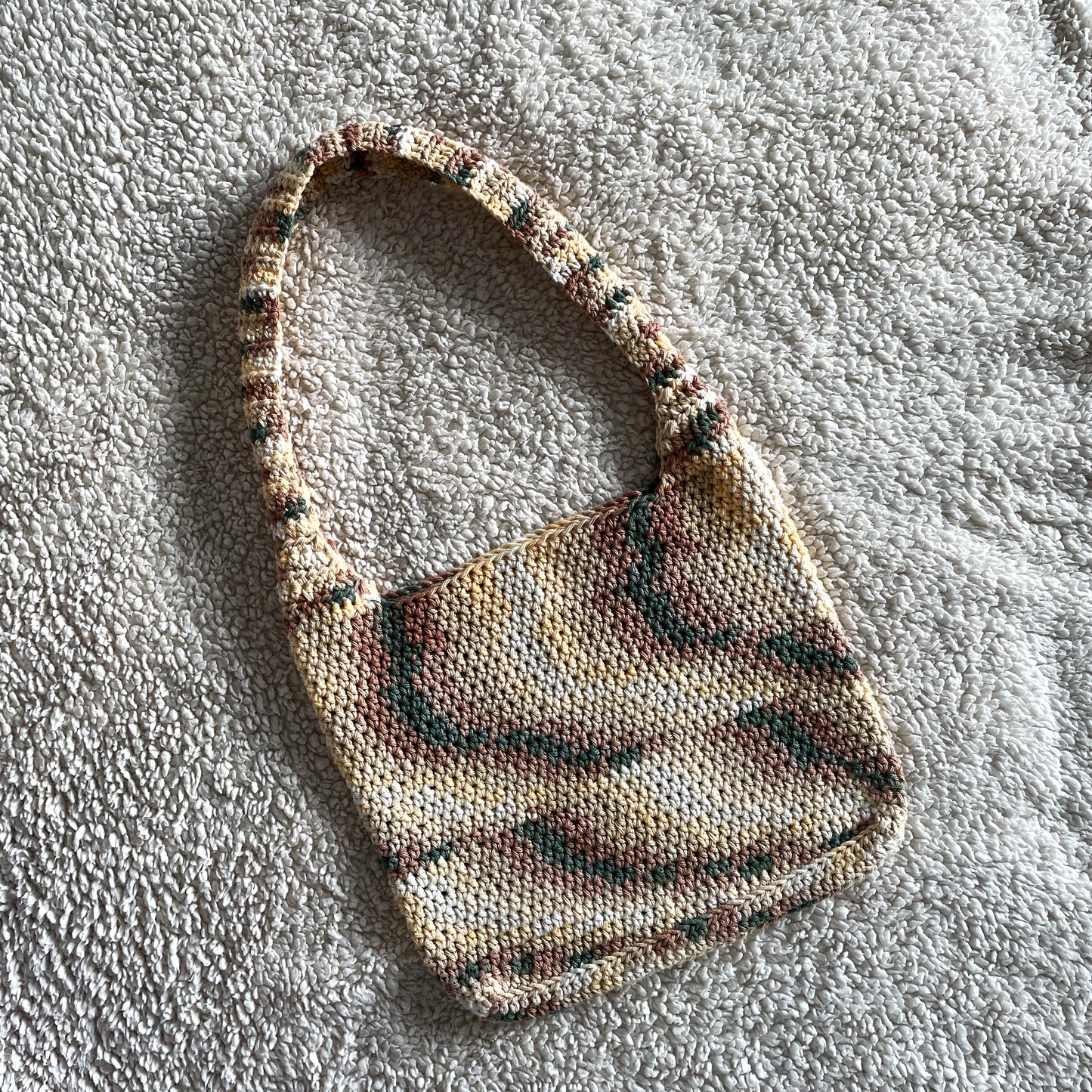 Crochet Ombre Tote Bag in Olive Branch