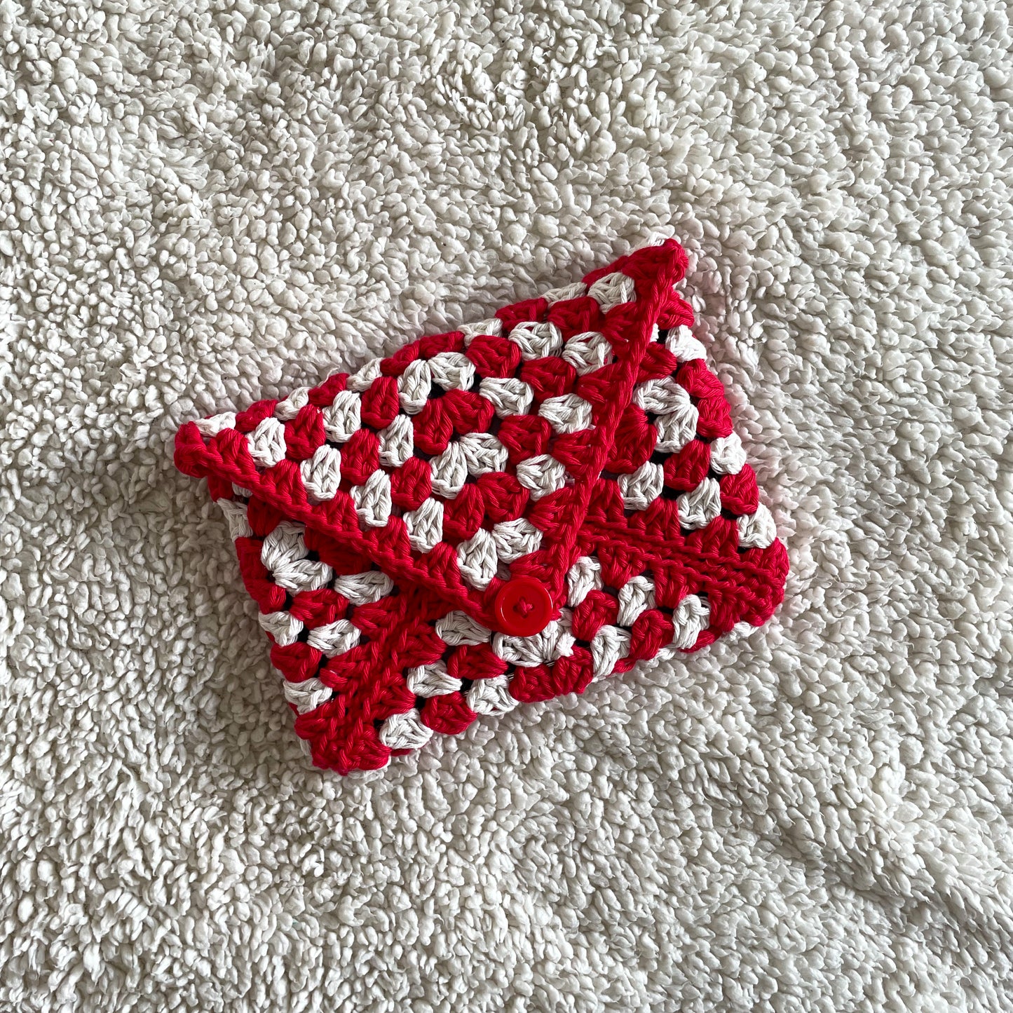 Crochet Kindle Sleeve in Red/White