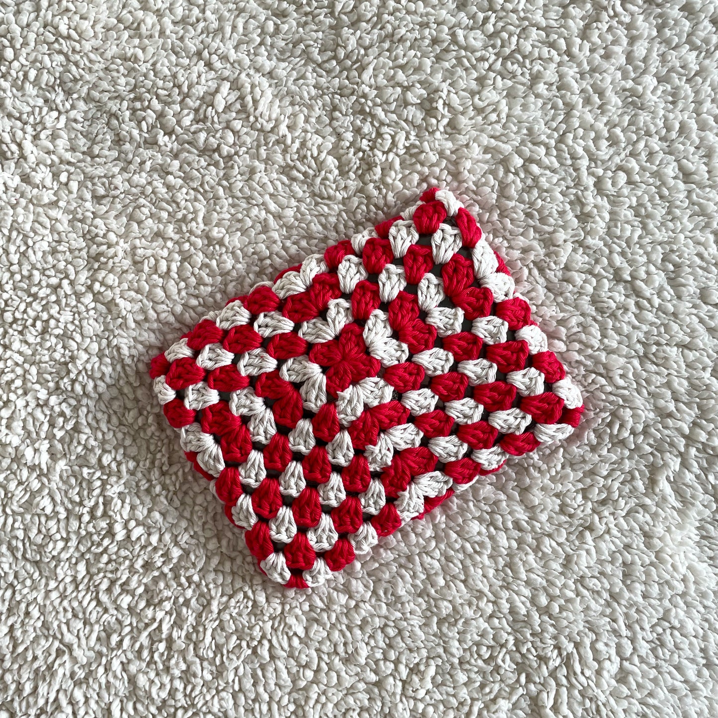 Crochet Kindle Sleeve in Red/White