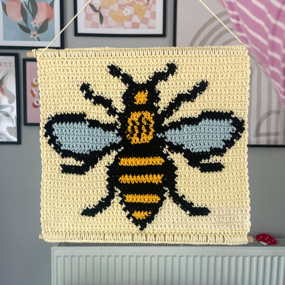 PDF | Crochet Bee Wall Hanging Pattern