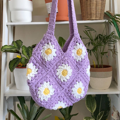 Crochet Daisy Bag in Purple