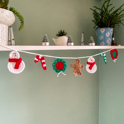 Crochet Christmas Garland