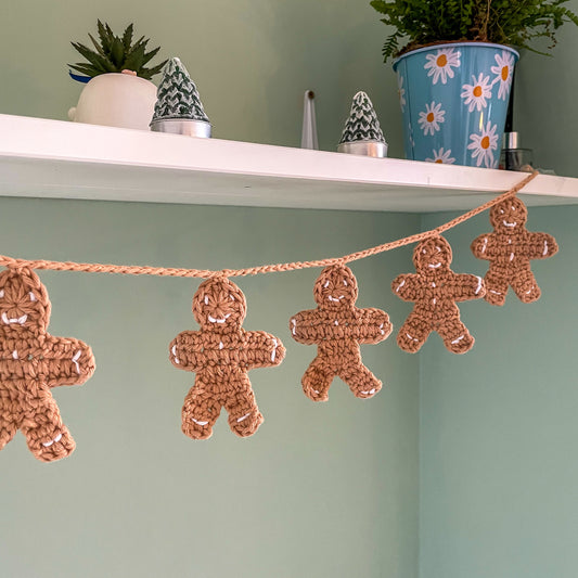 Crochet Gingerbread Man Christmas Garland