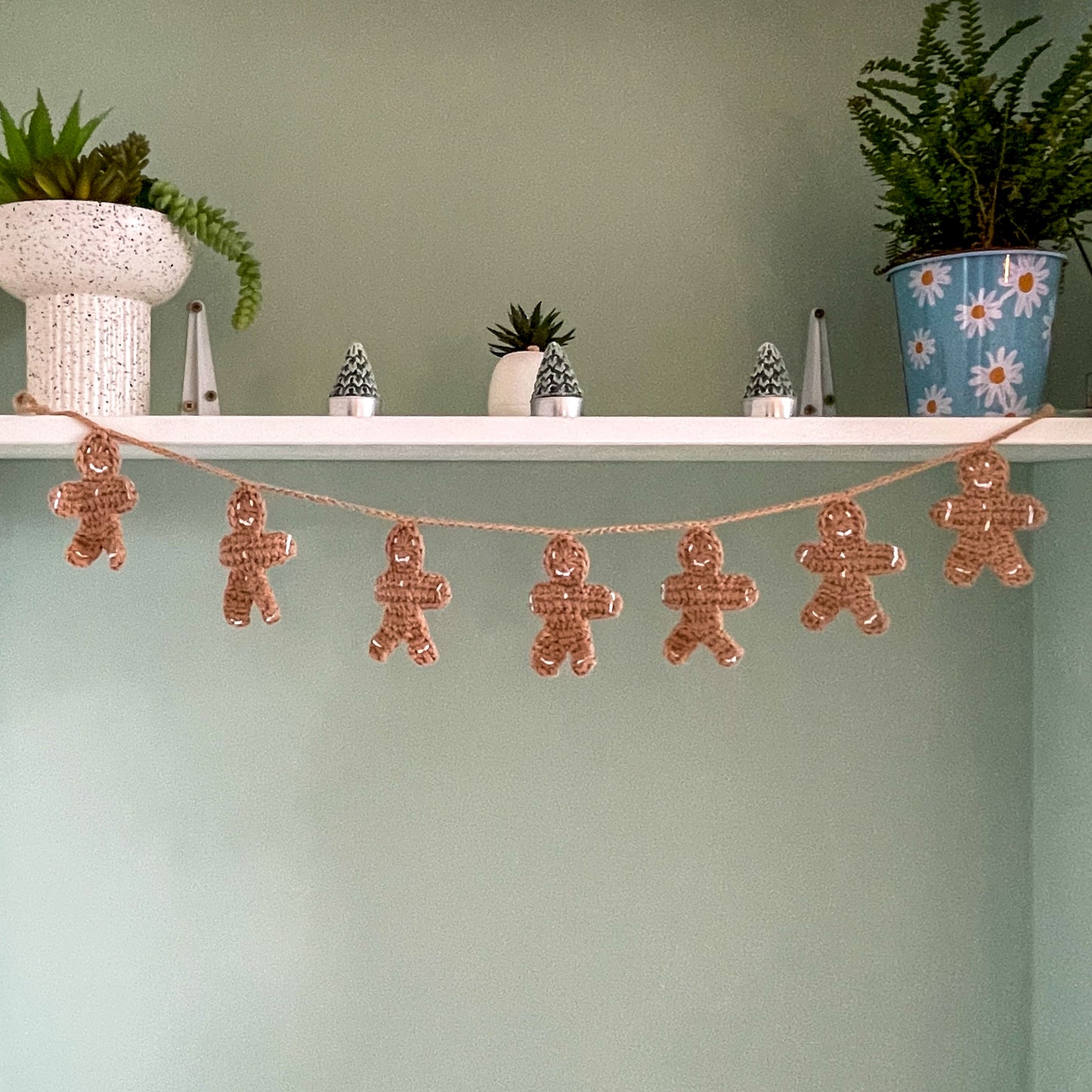 Crochet Gingerbread Man Christmas Garland