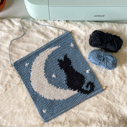 PDF | Crochet Moon-lit Cat Wall Hanging Pattern