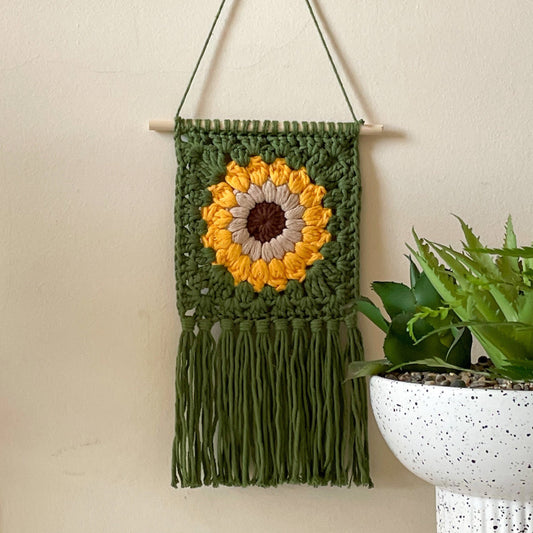 Crochet Sunflower Wall Hanging in Forest Green