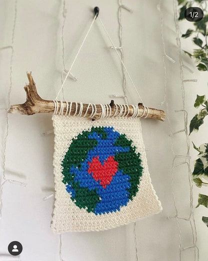 Mini Earth Day Wall Hanging Crochet Pattern