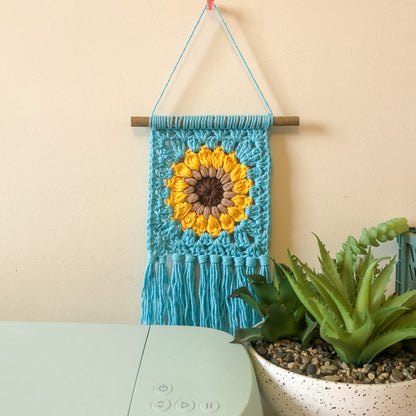 Crochet Sunflower Wall Hanging in Turquoise