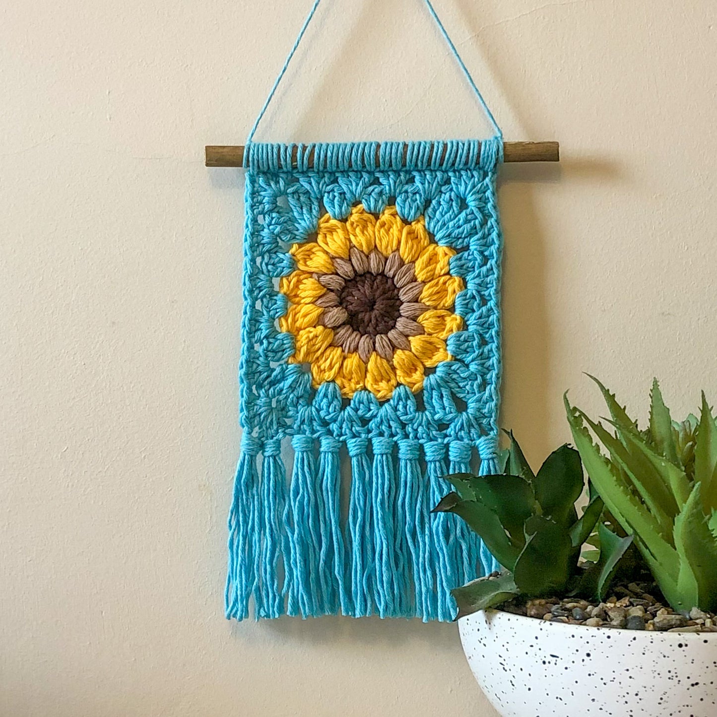 Crochet Sunflower Wall Hanging in Turquoise